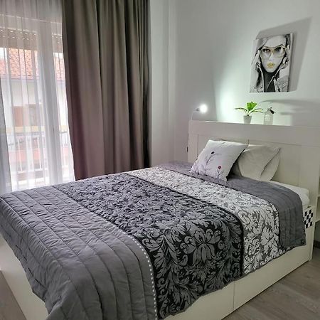 Great Apartment In Veria Eksteriør billede